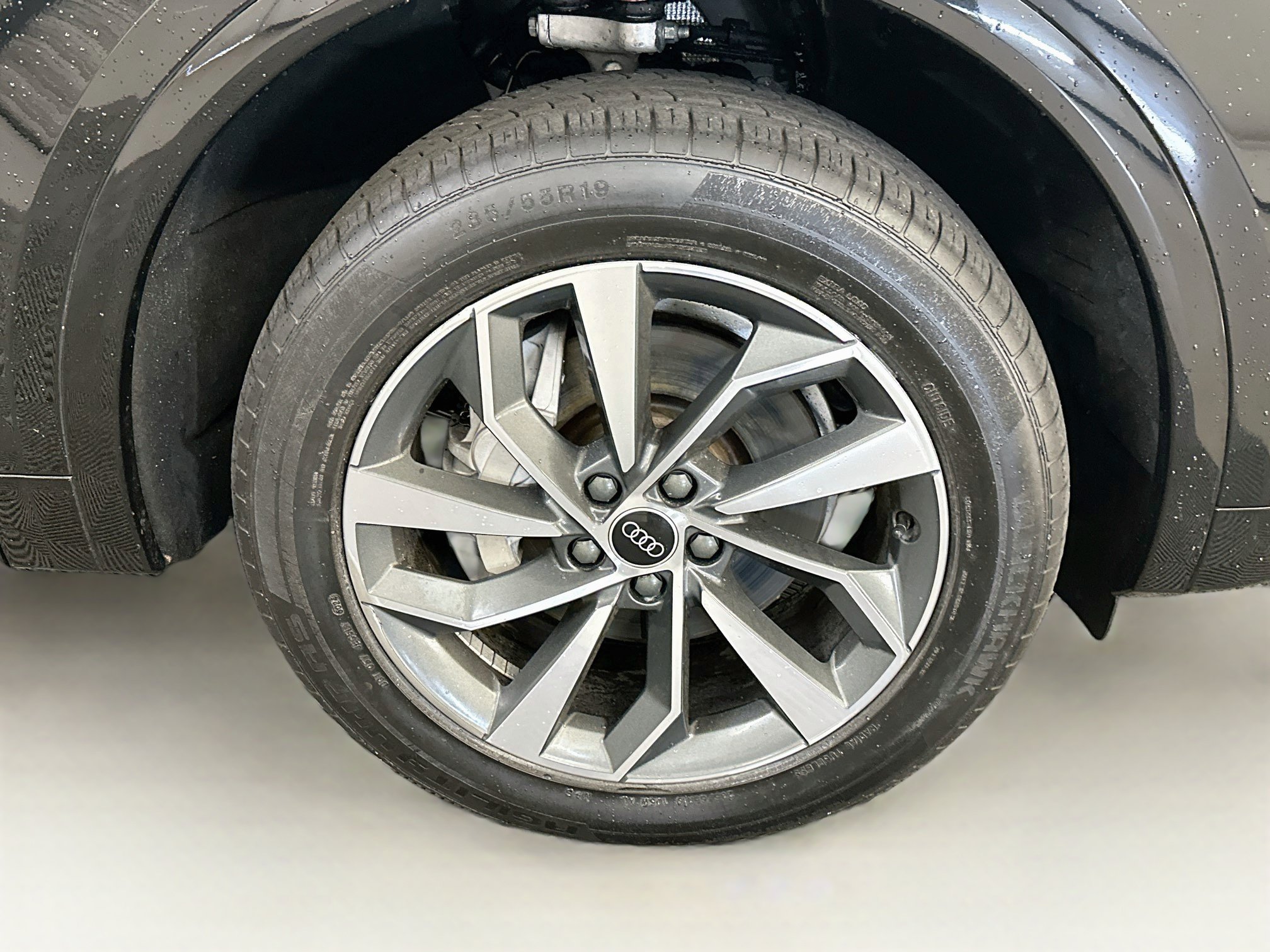 Used 2023 Audi Q5 2.0T Premium Plus w/ Premium Plus Package AWD/4WD image 11