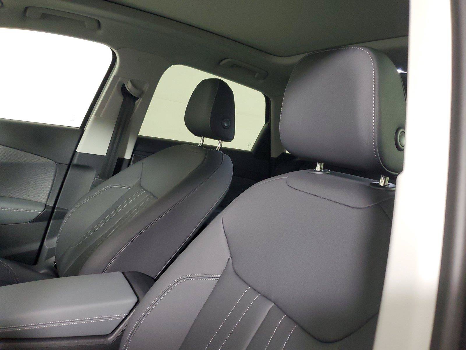 New 2026 Audi Q3 quattro 2.0T AWD/4WD image 24