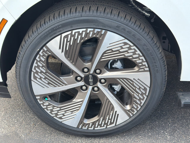 New 2027 Lincoln Navigator L Black Label AWD/4WD image 12