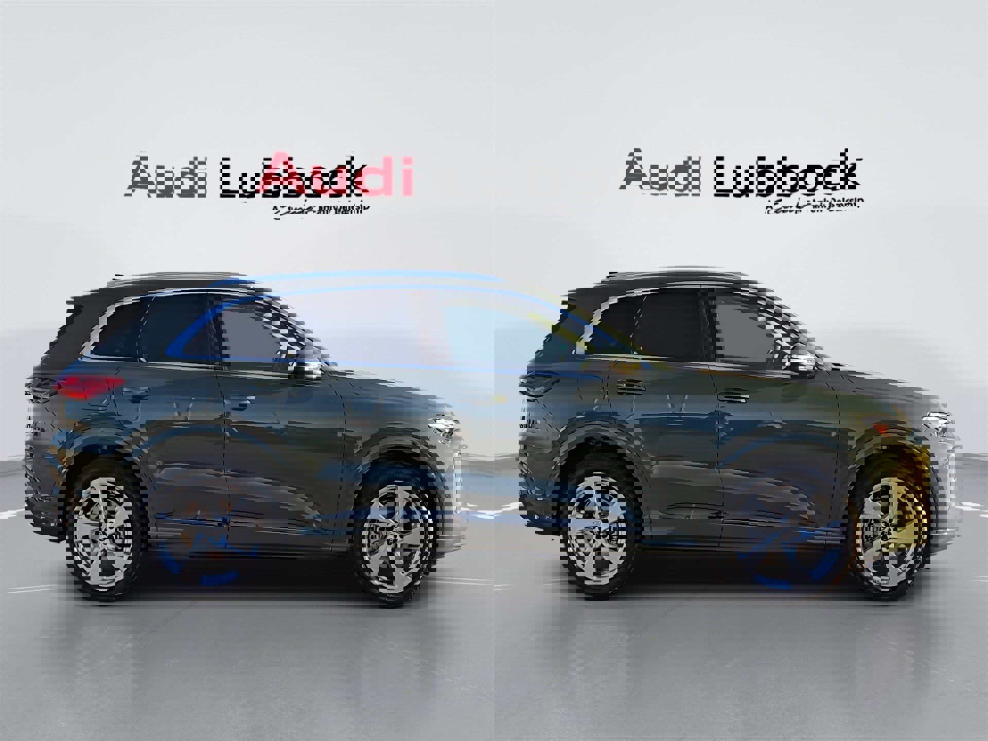 New 2025 Audi Q5 Prestige image 9