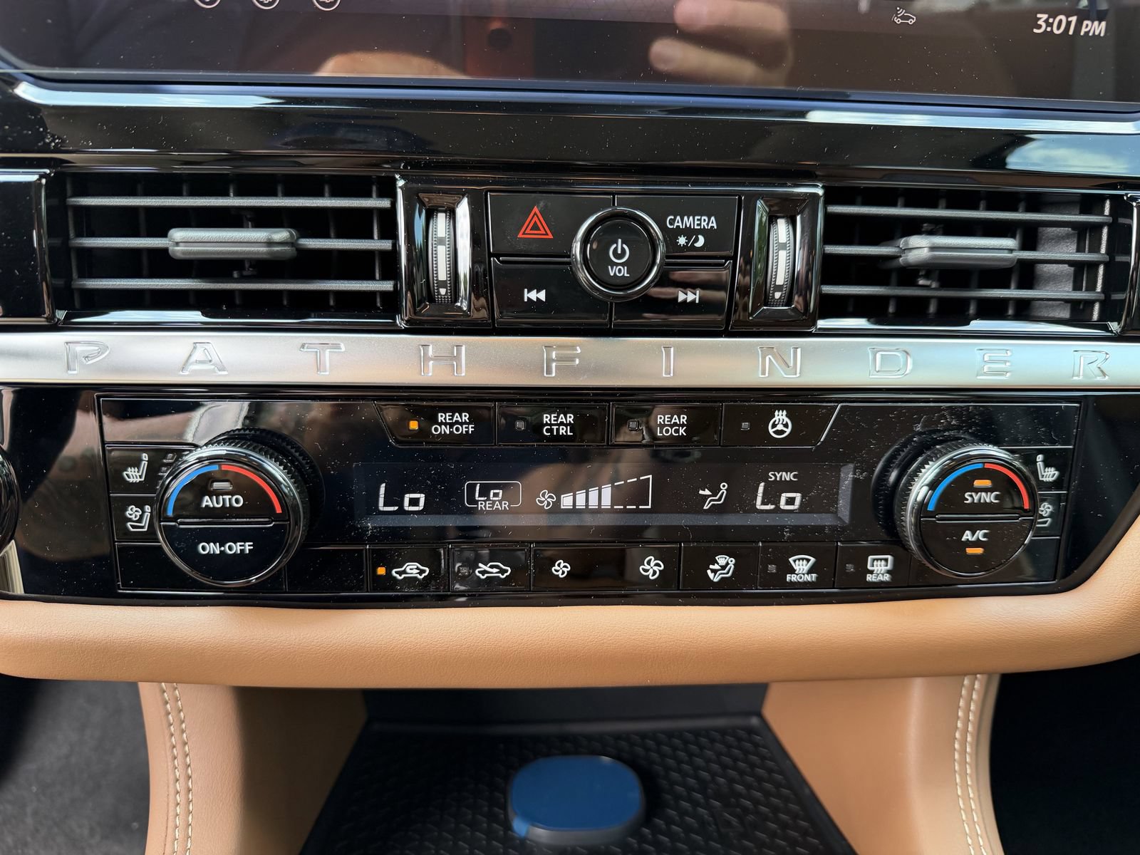 New 2026 Nissan Pathfinder Platinum FWD image 7