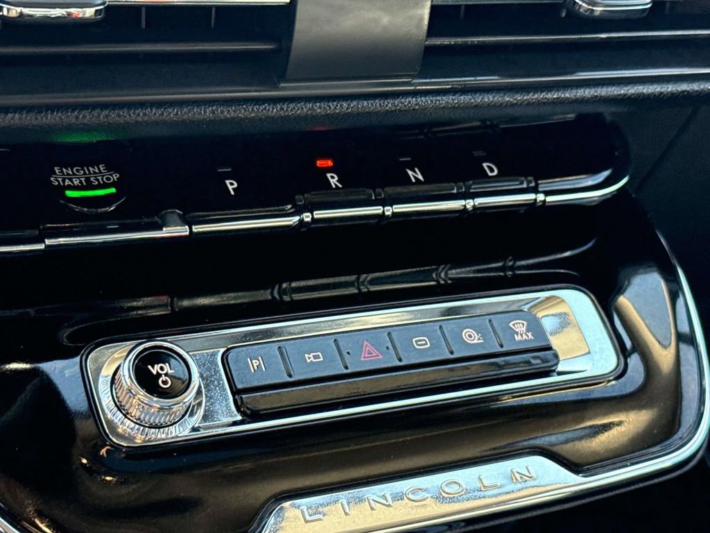 Used 2025 Lincoln Corsair Grand Touring w/ Equipment Group 301A image 30