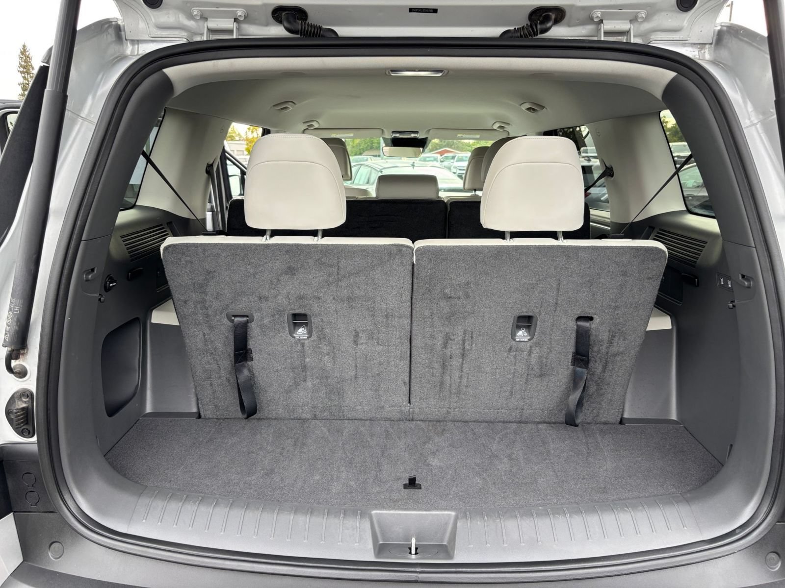 Used 2026 Hyundai Santa Fe SEL FWD image 34