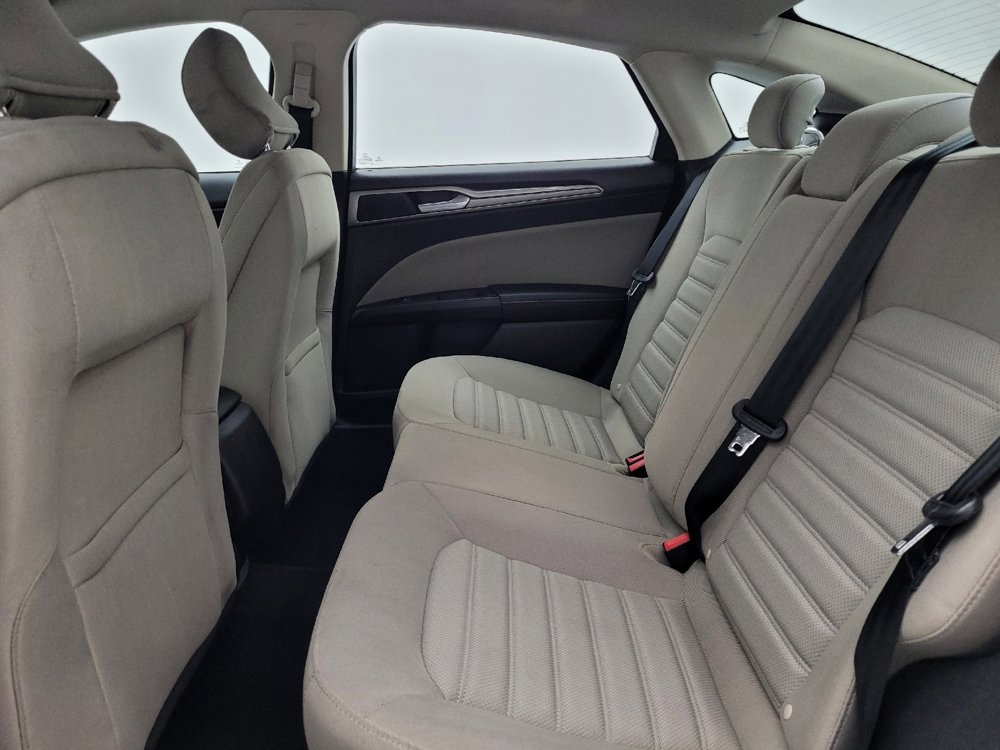 Used 2018 Ford Fusion S image 18