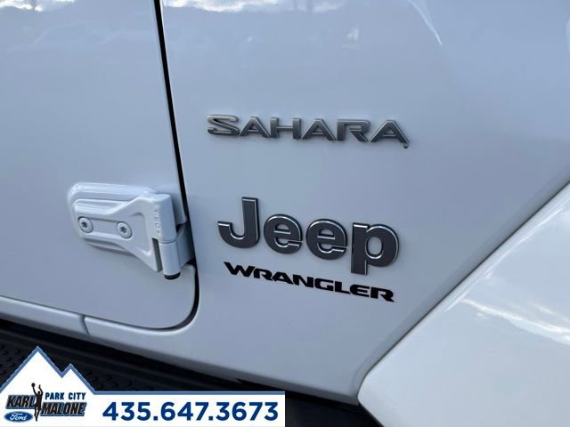 Used 2023 Jeep Wrangler Sahara w/ Cold Weather Group image 10