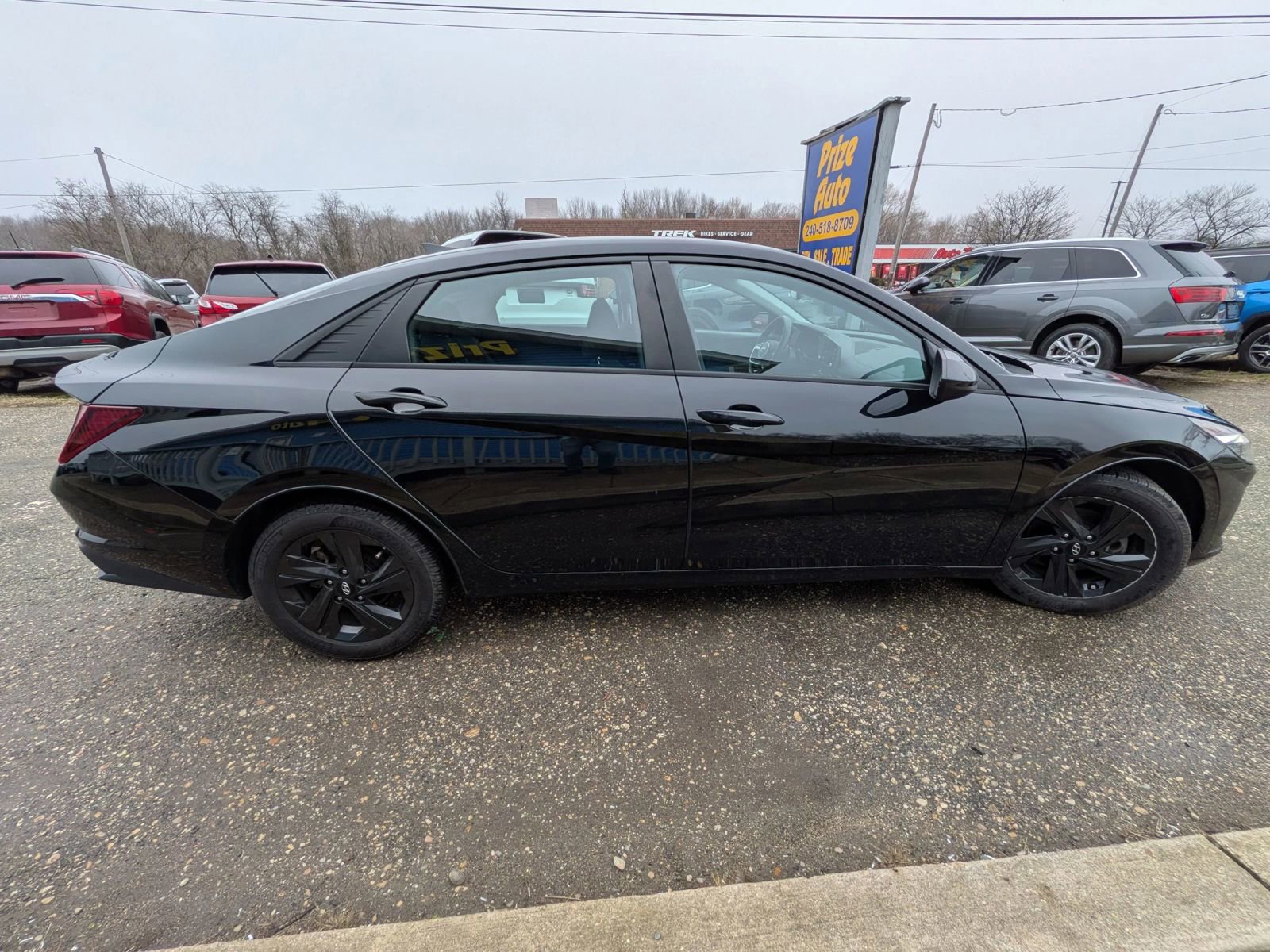 Used 2021 Hyundai Elantra SEL image 6