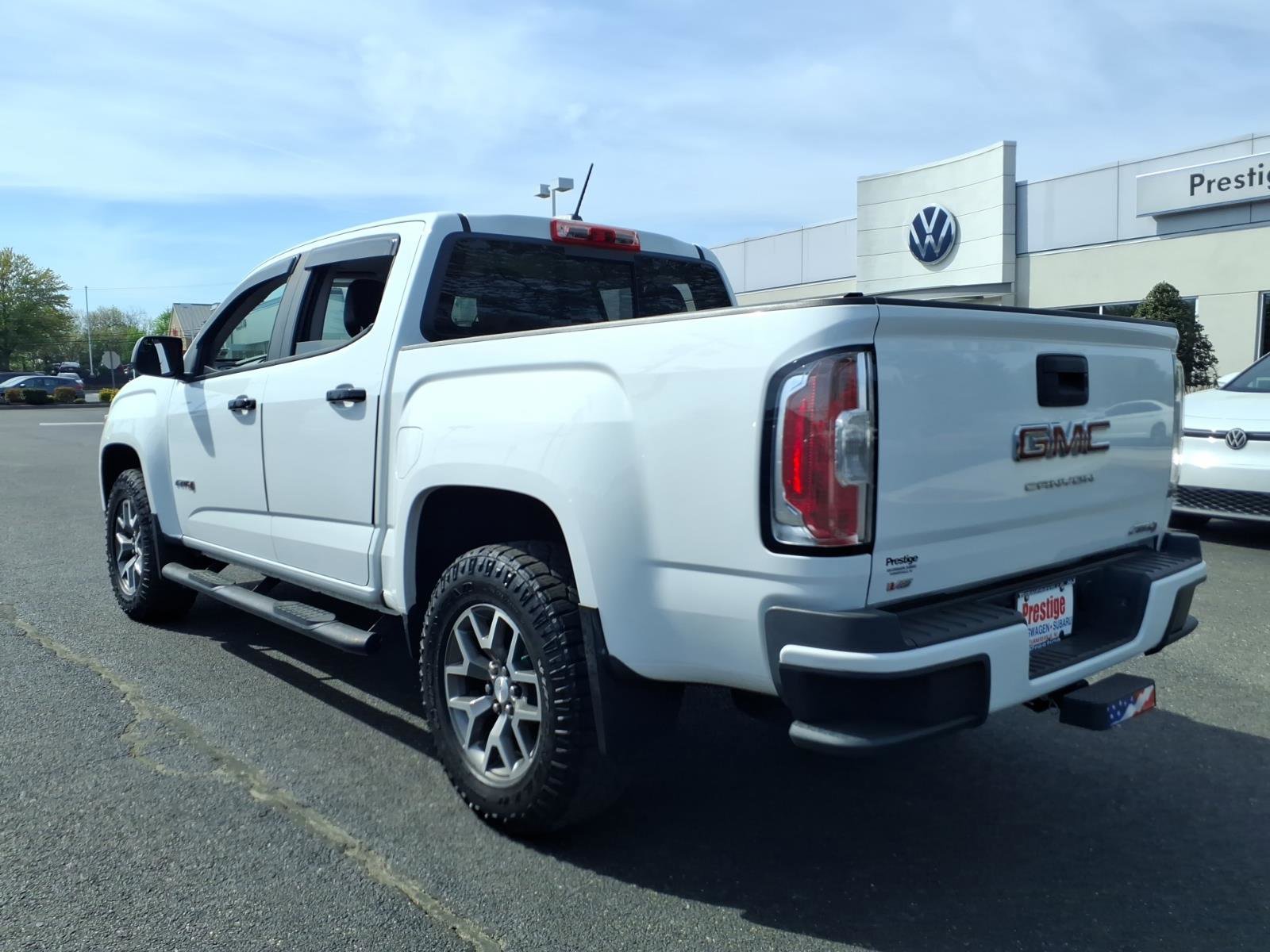 Used 2021 GMC Canyon AT4 w/ Trailering Package AWD/4WD image 4