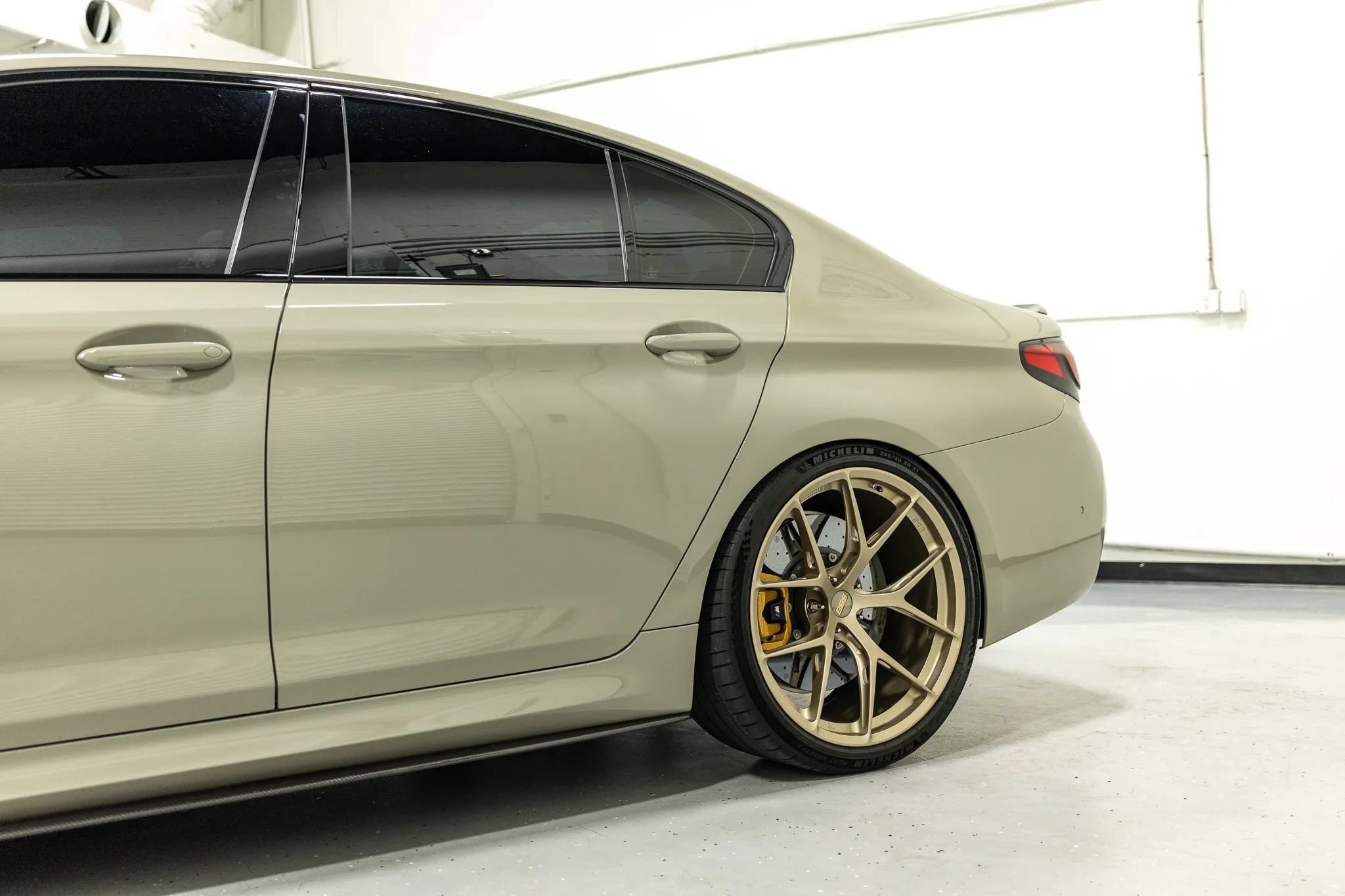 Used 2021 BMW M5 w/ Competition Package AWD/4WD image 17
