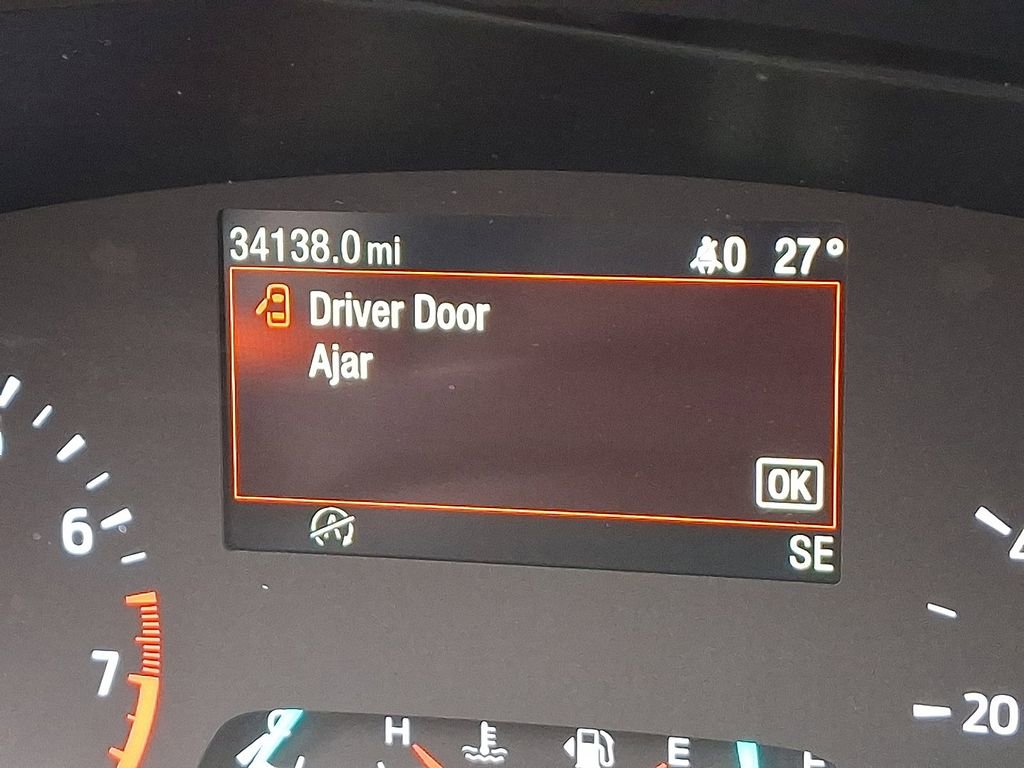 Used 2022 Ford Escape SE w/ Cold Weather Package image 20