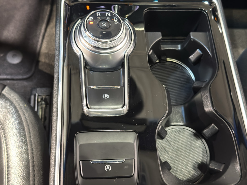 Used 2020 Ford Edge Titanium w/ Canadian Touring Package AWD/4WD image 33