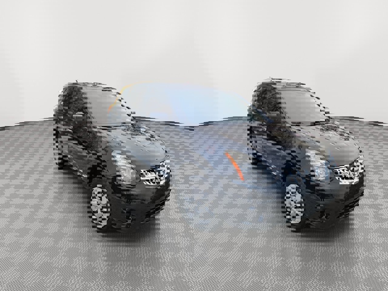 Used 2015 Nissan Rogue S image 2