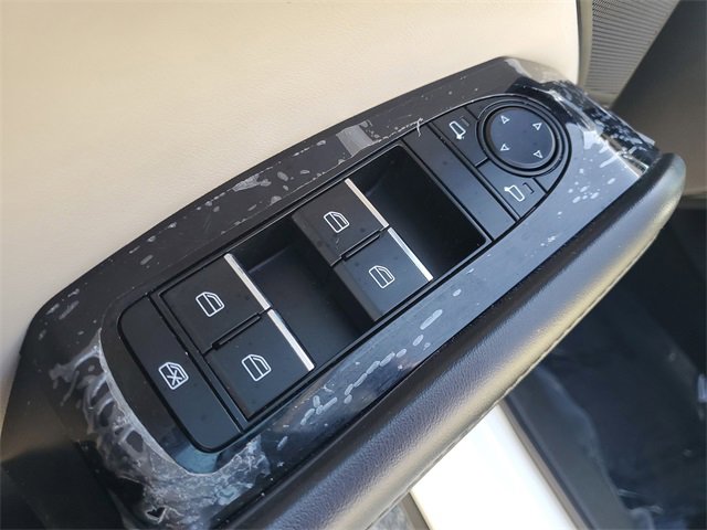 Certified 2024 MAZDA MAZDA3 s image 21