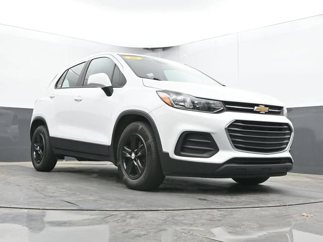 Used 2020 Chevrolet Trax LS FWD image 24