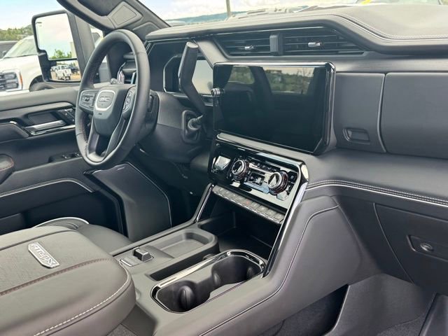 Used 2026 GMC Sierra 2500 AT4X AWD/4WD image 28