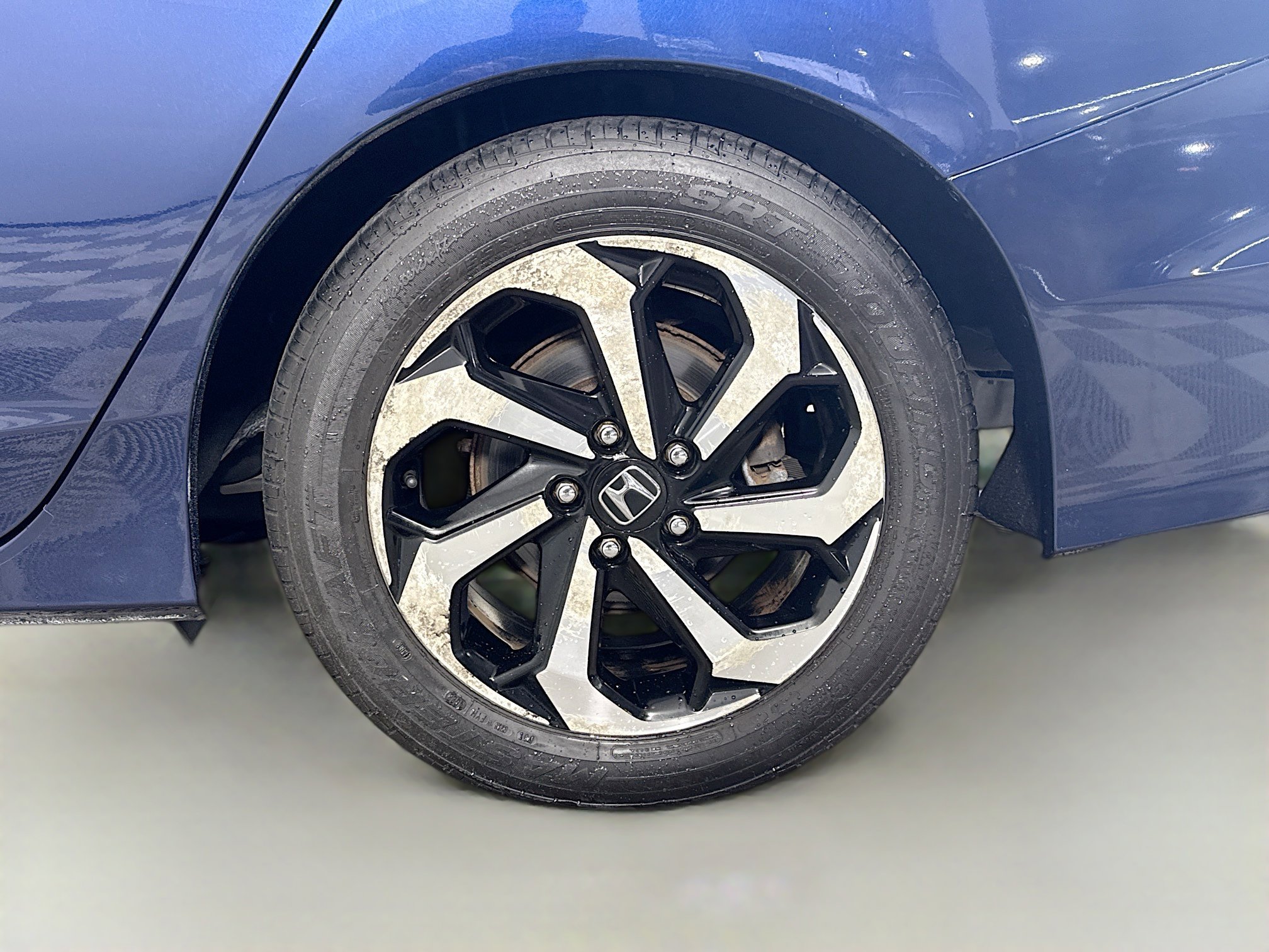 Used 2016 Honda Accord EX image 35