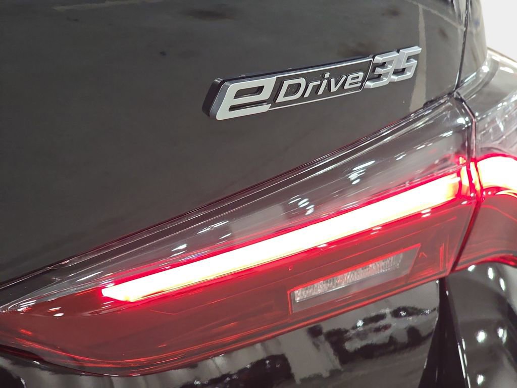 Used 2023 BMW i4 eDrive35 w/ Premium Package image 30