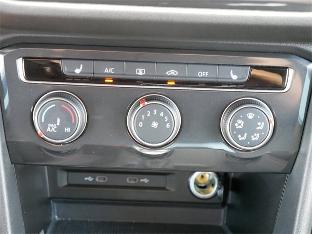 Certified 2024 Volkswagen Tiguan Wolfsburg Edition image 31