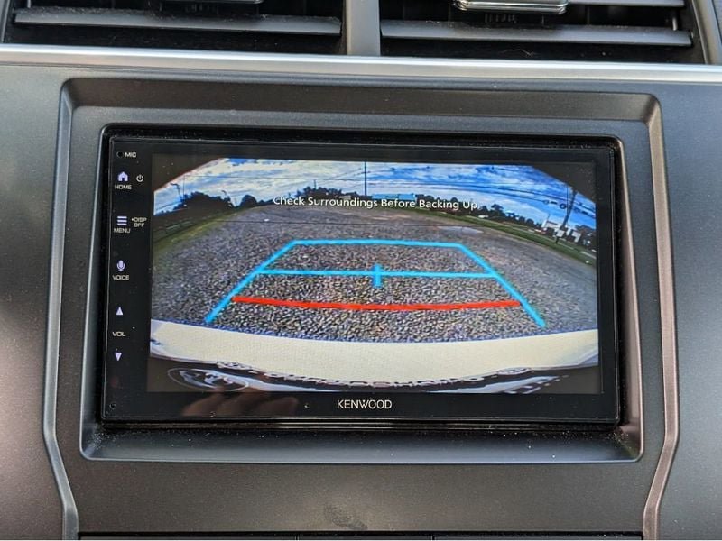Used 2017 Toyota Camry SE w/ Moonroof Package FWD image 25