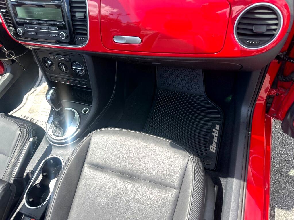 Used 2014 Volkswagen Beetle 1.8T image 30