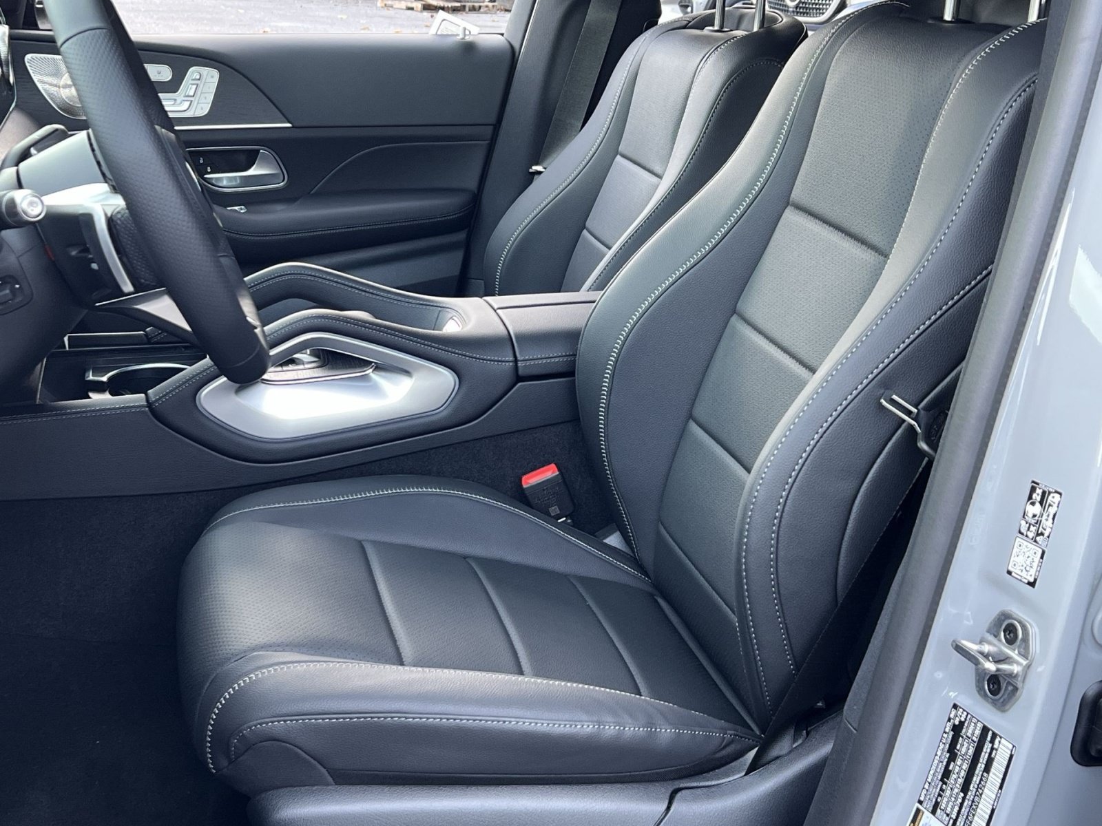 New 2027 Mercedes-Benz GLS 450 4MATIC image 18