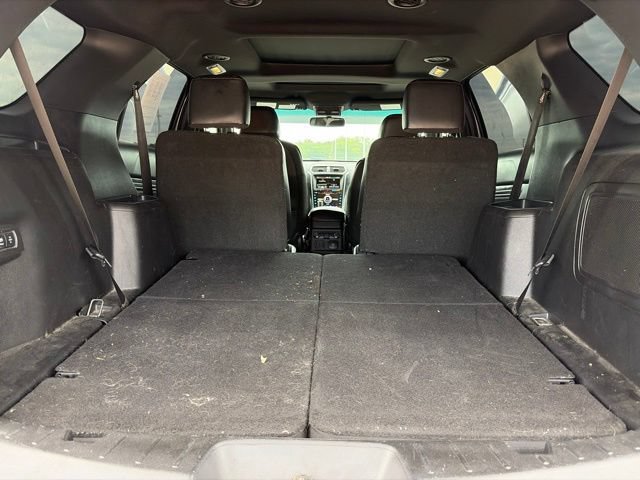 Used 2016 Ford Explorer Sport w/ Equipment Group 401A AWD/4WD image 18