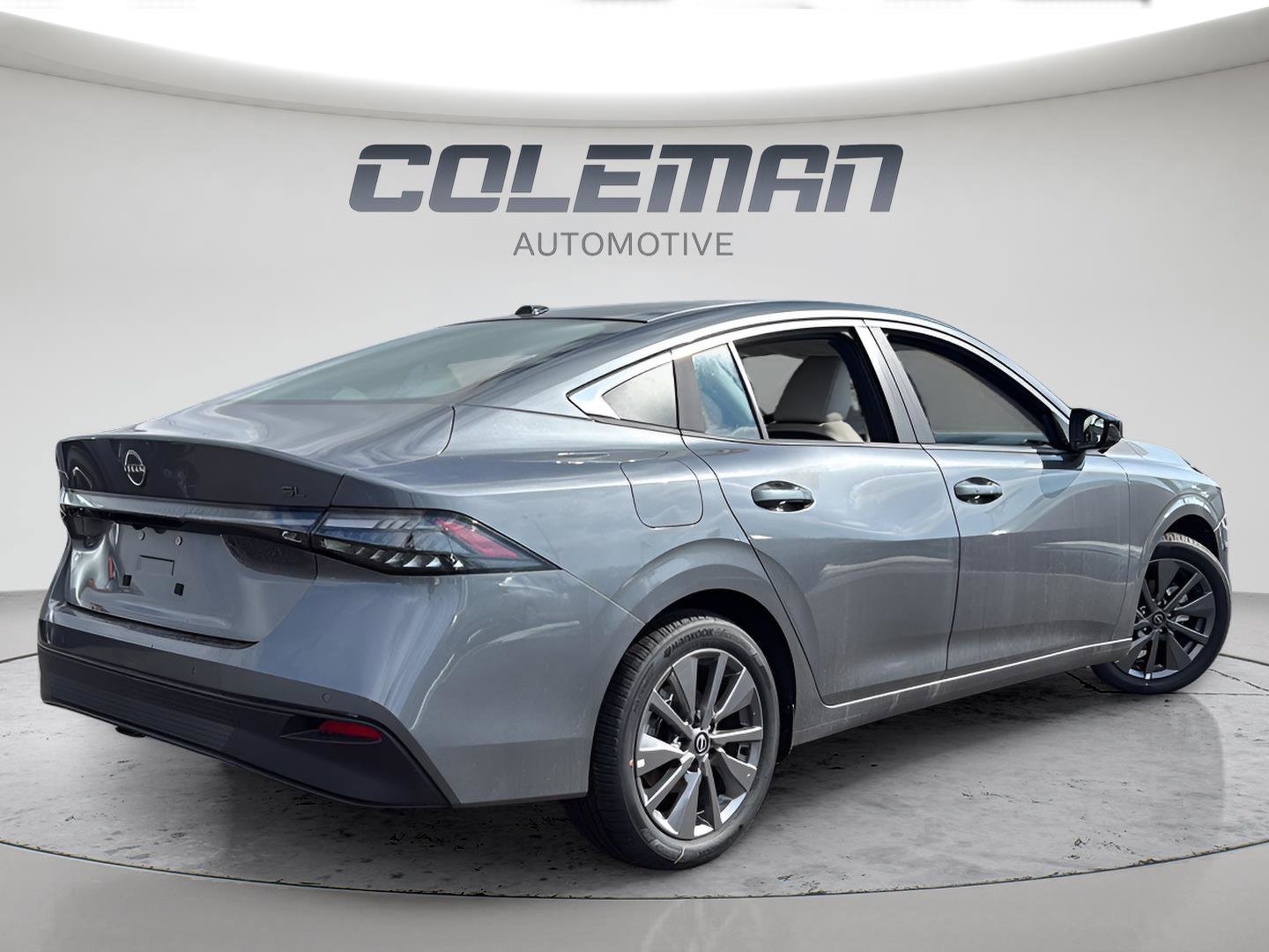 New 2026 Nissan Sentra SL w/ Floor Mat Package FWD image 9