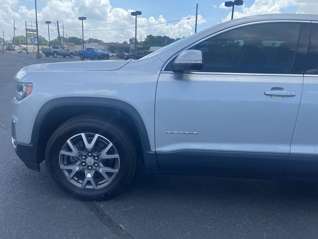 Used 2020 GMC Acadia SLE image 8