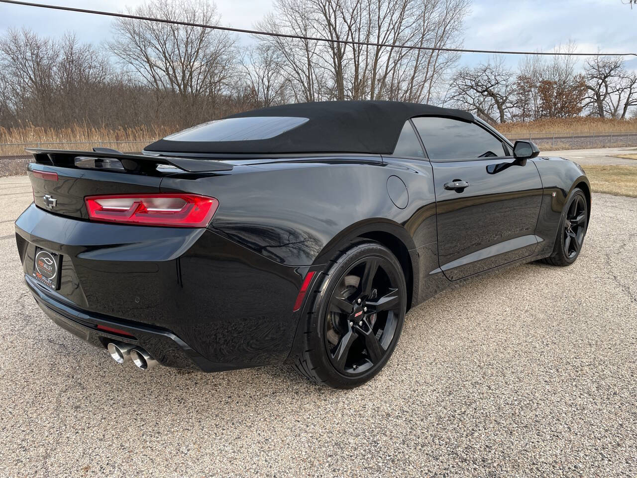 Used 2016 Chevrolet Camaro SS image 5