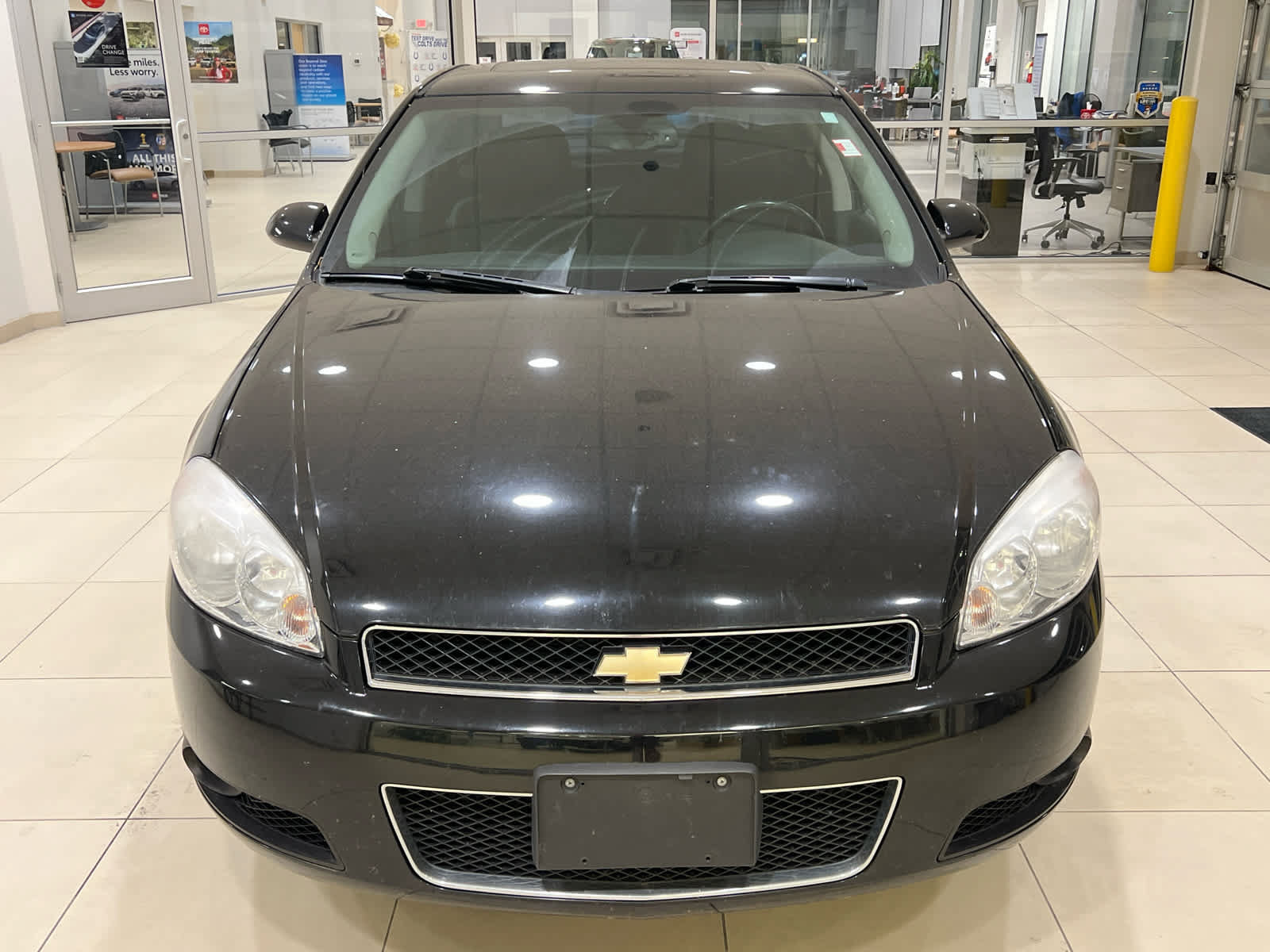 Used 2013 Chevrolet Impala LTZ FWD image 2