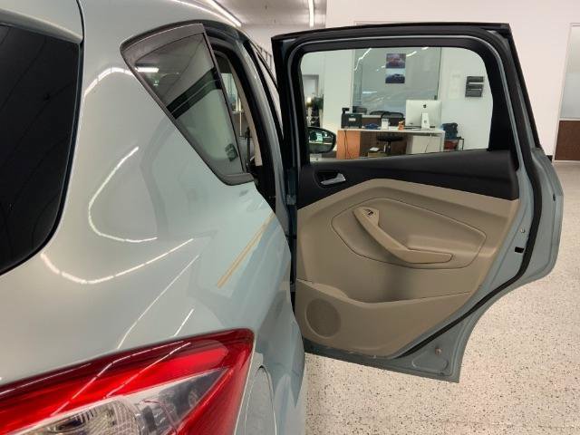 Used 2013 Ford C-MAX SE FWD image 29