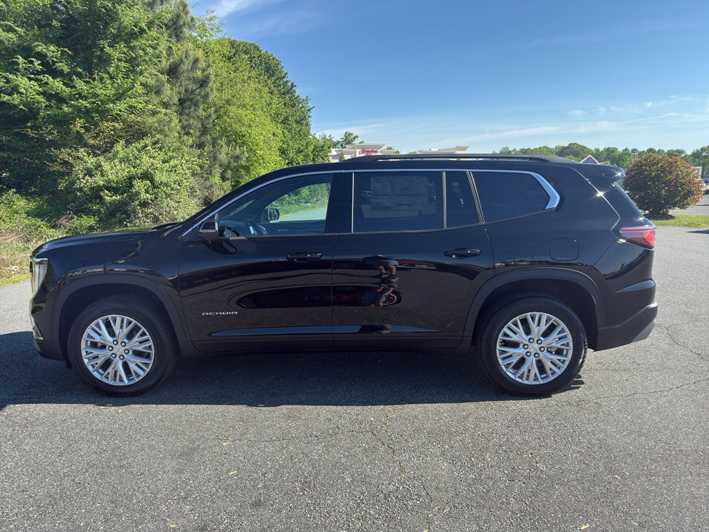 New 2026 GMC Acadia Elevation FWD image 3