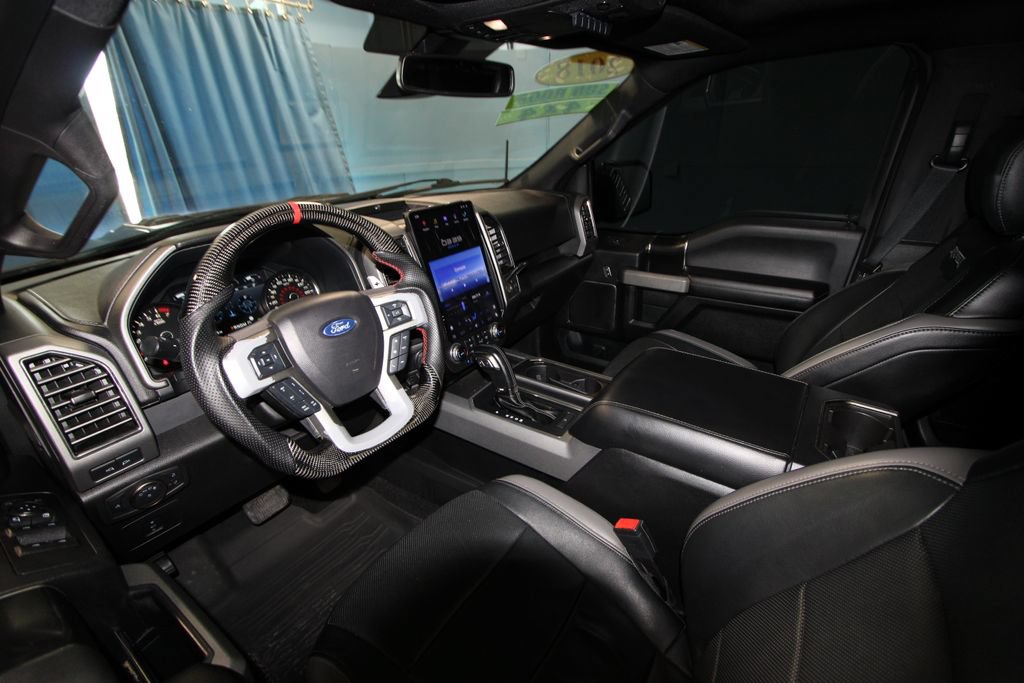 Used 2018 Ford F150 Raptor w/ Equipment Group 802A Luxury AWD/4WD image 2