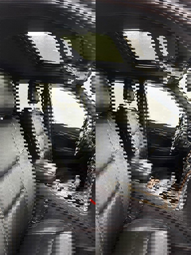 Used 2016 Jeep Grand Cherokee Limited w/ Trailer Tow Group IV image 43