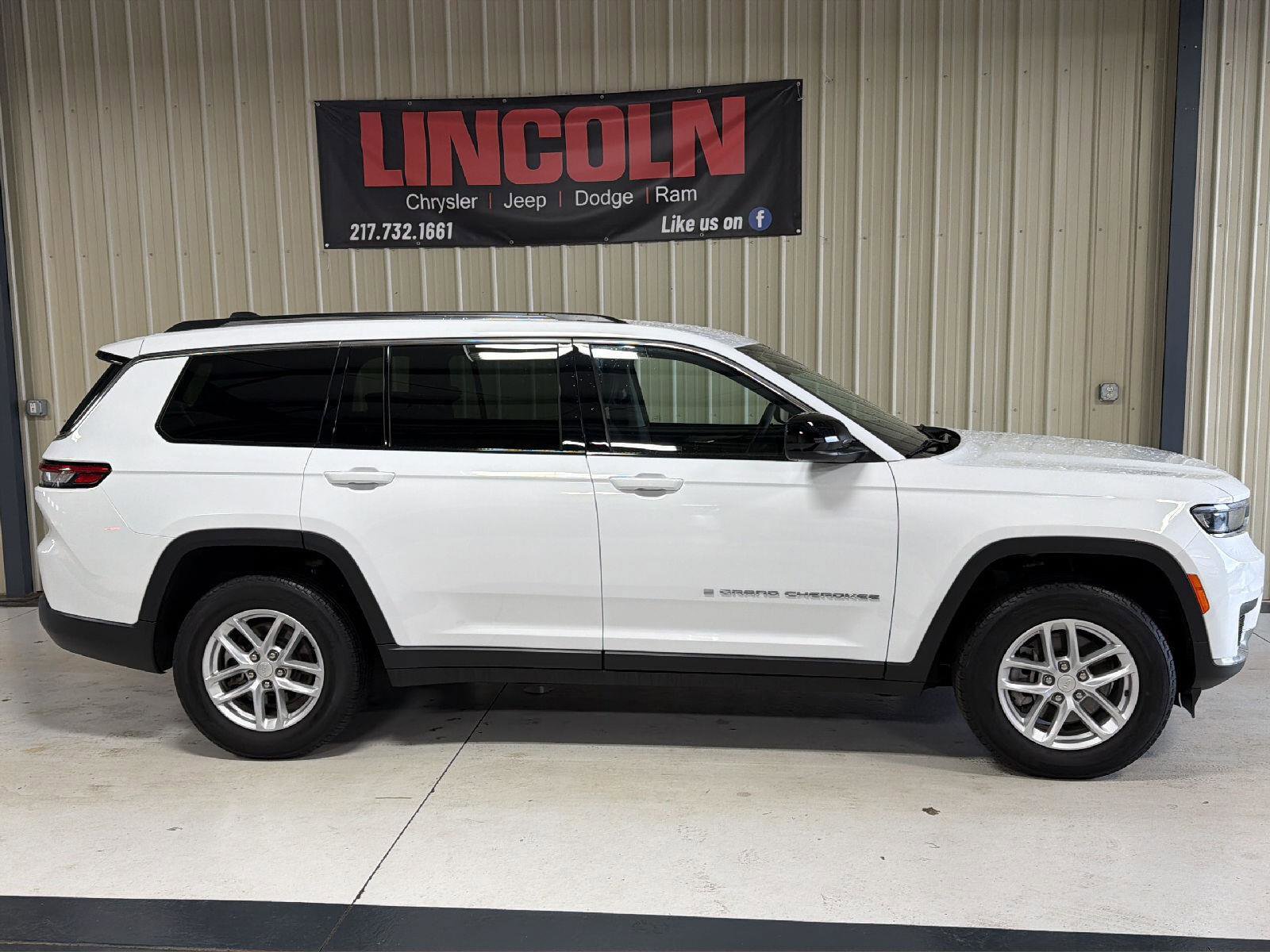 Used 2023 Jeep Grand Cherokee L Laredo w/ Luxury Tech Group I image 6
