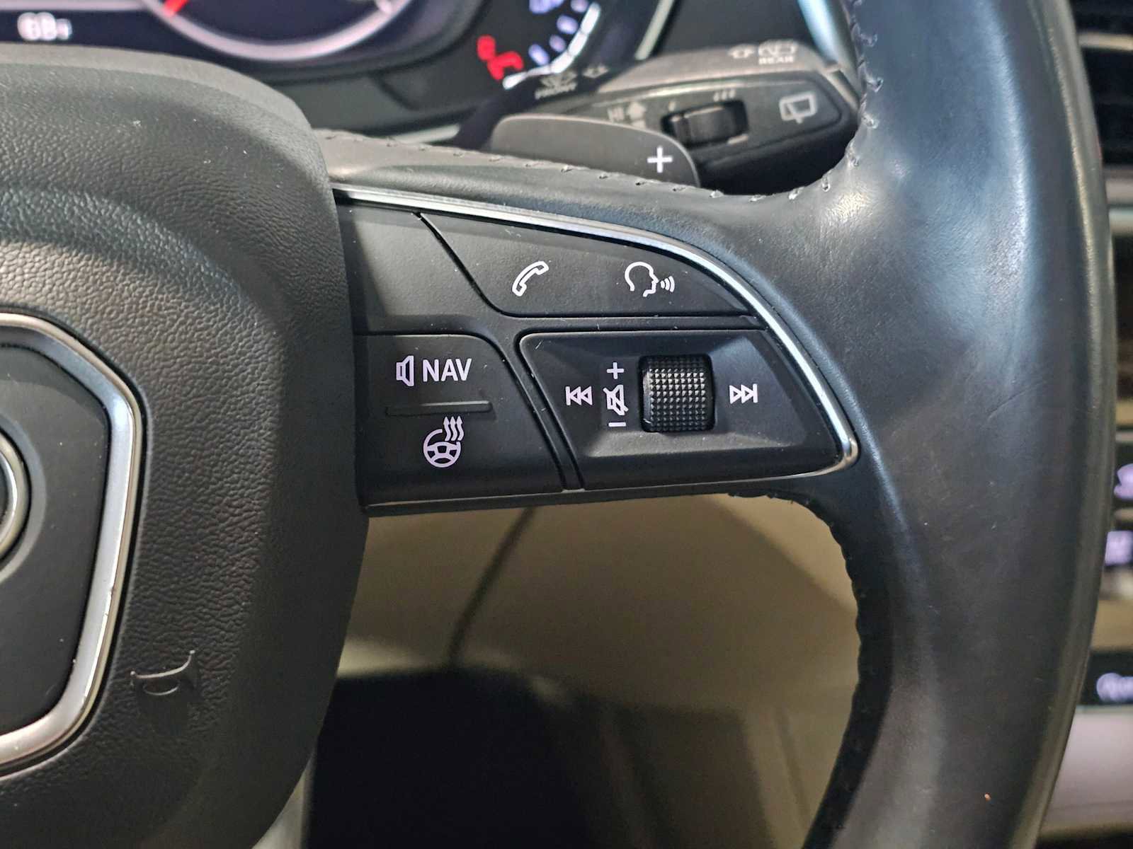 Used 2018 Audi Q5 2.0T Premium Plus w/ Premium Plus Package AWD/4WD image 29