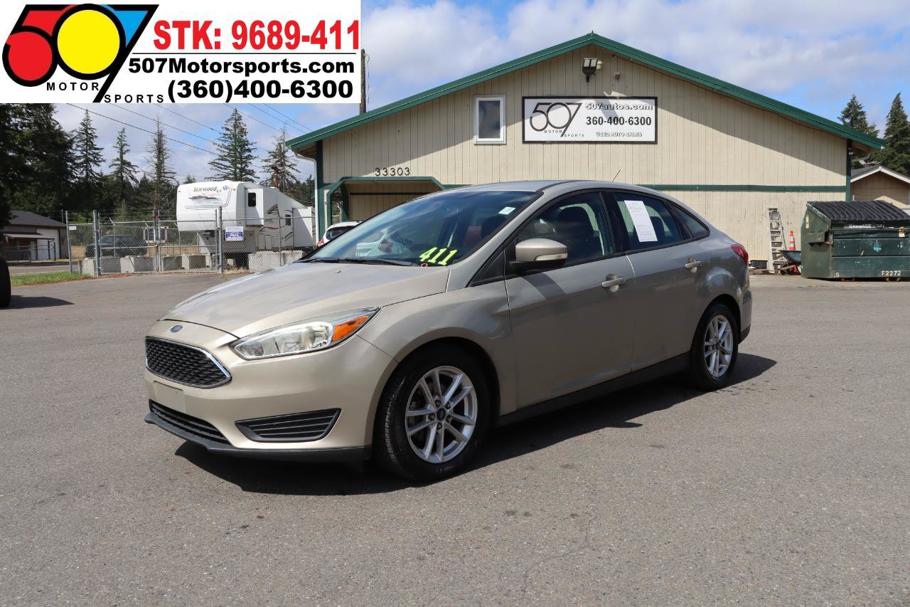 Used 2016 Ford Focus SE FWD image 3