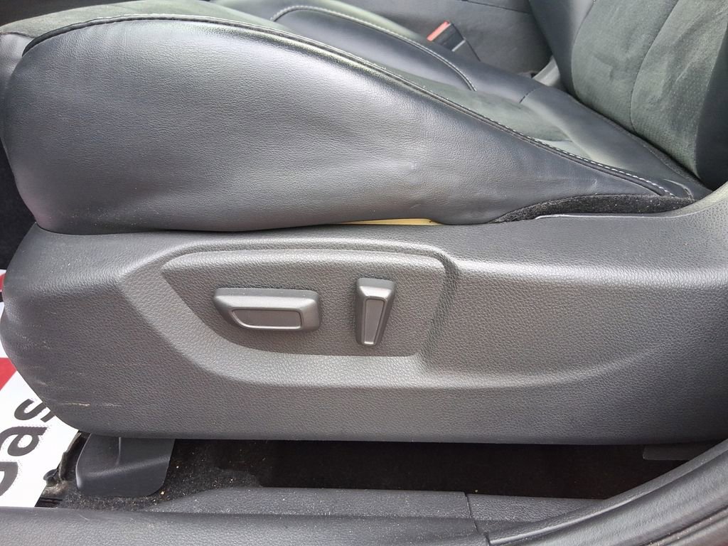 Used 2024 Mitsubishi Eclipse Cross AWD image 13