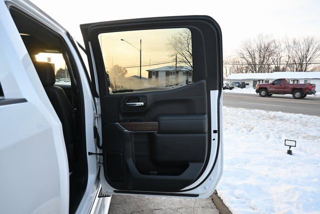 Used 2022 Chevrolet Silverado 1500 High Country w/ Technology Package image 20