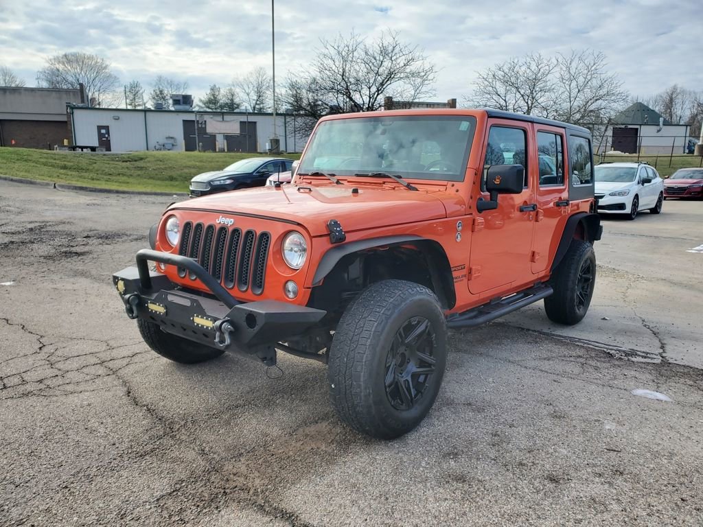 Used 2015 Jeep Wrangler Unlimited Sport w/ Connectivity Group video 2
