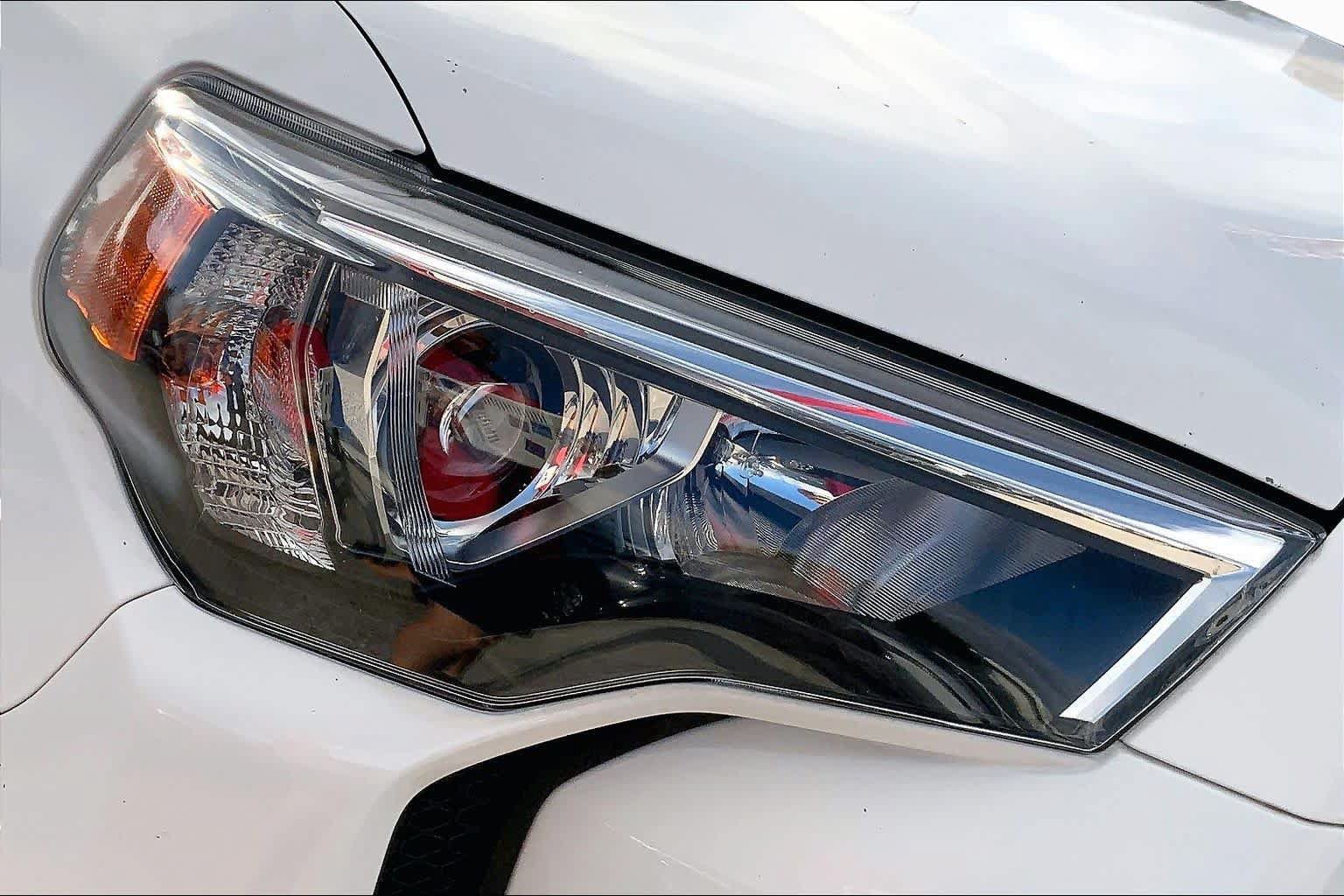 Used 2024 Toyota 4Runner SR5 AWD/4WD image 27