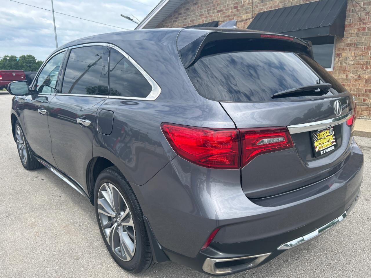 Used 2017 Acura MDX SH-AWD w/ Technology Package image 9