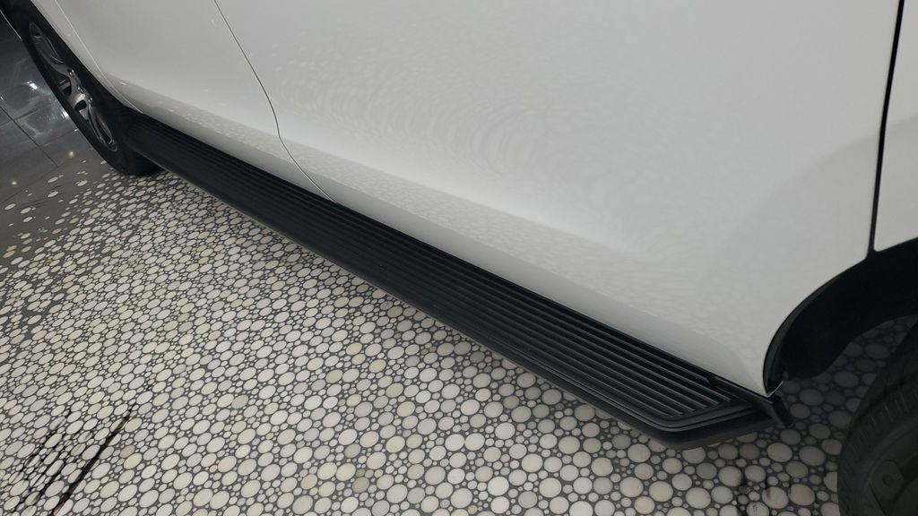 Used 2024 Ford Expedition Max Limited image 13