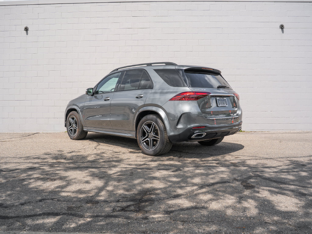 Used 2024 Mercedes-Benz GLE 350 4MATIC image 3