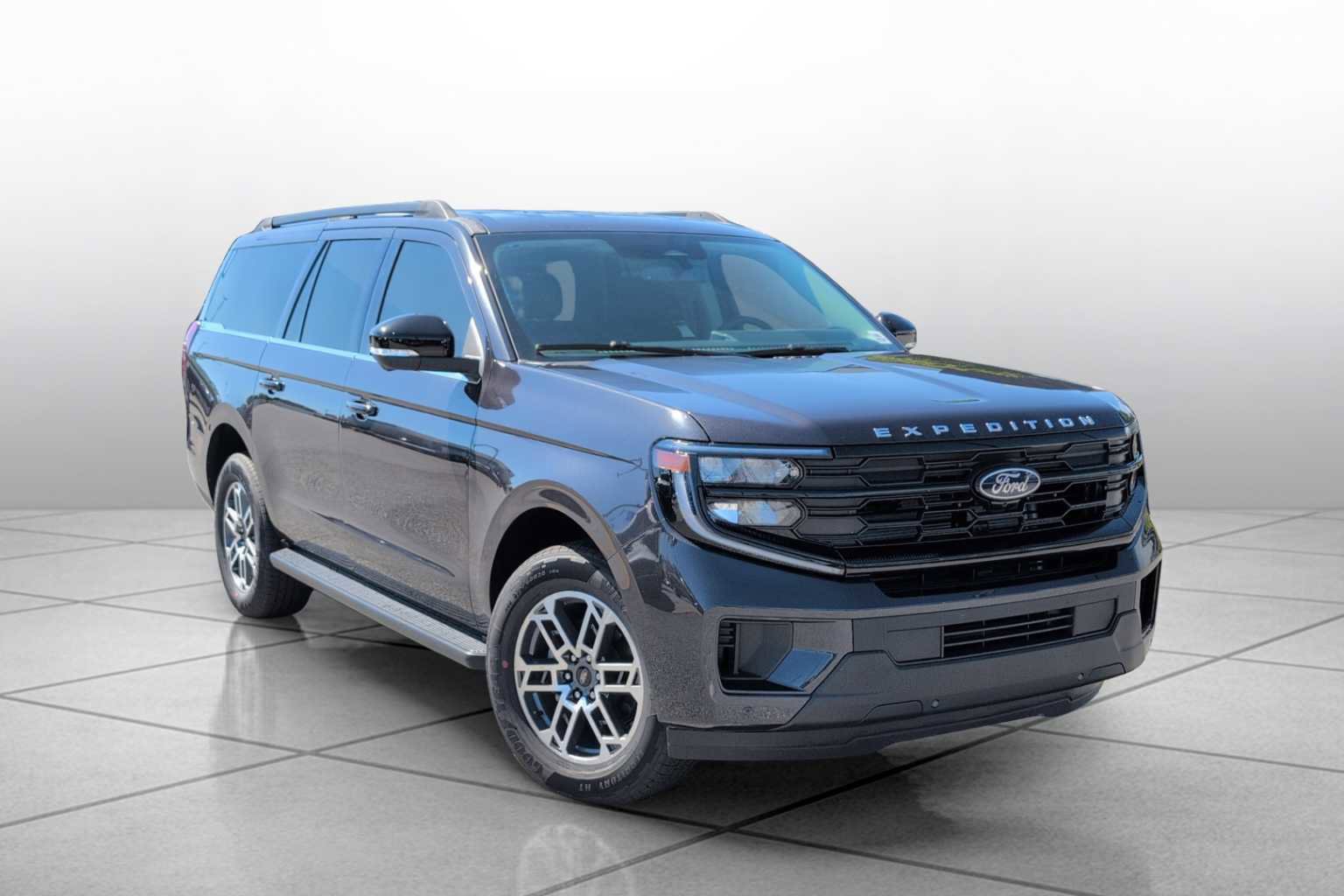 New 2026 Ford Expedition Max Active RWD image 2
