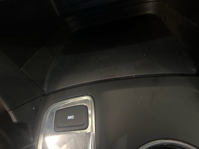 Used 2023 Chevrolet Equinox LS AWD/4WD image 24