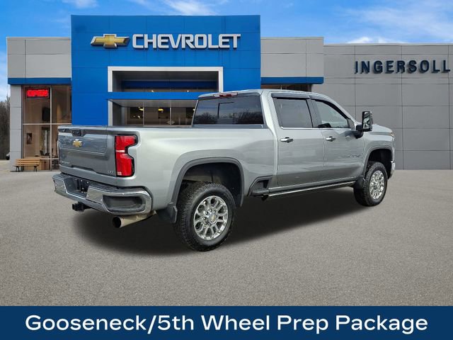 Used 2025 Chevrolet Silverado 2500 LTZ w/ LTZ Convenience Package image 9