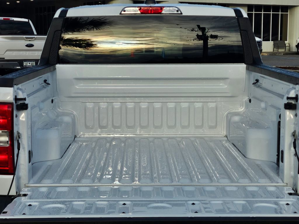 New 2026 Ford Maverick XL image 25