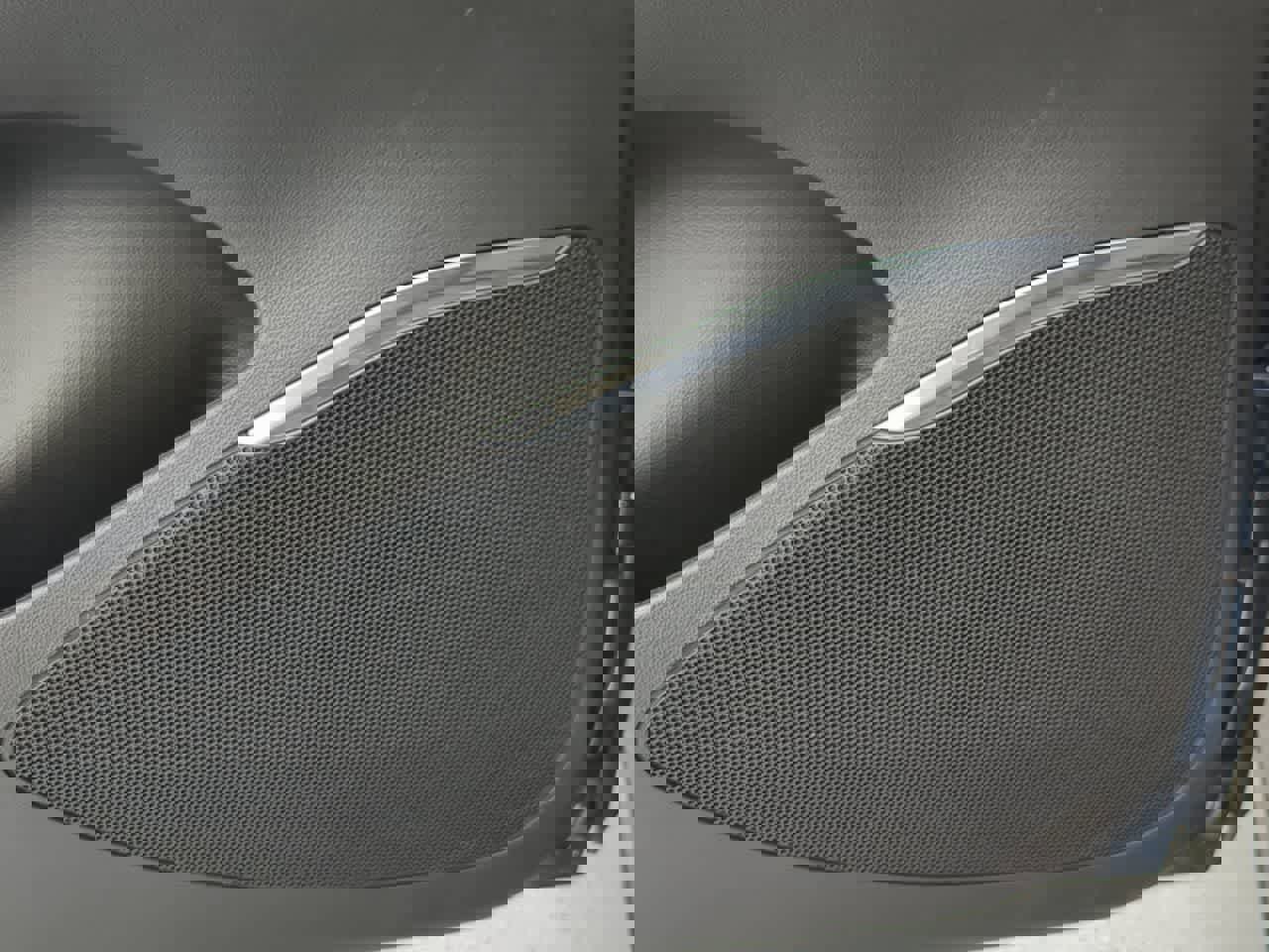 Used 2023 Buick Enclave Essence image 30