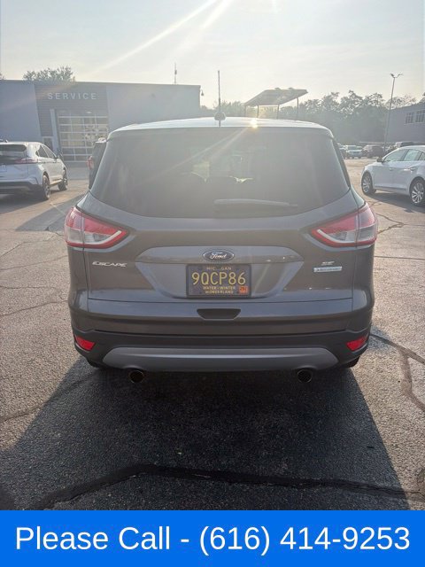 Used 2013 Ford Escape SE FWD image 9