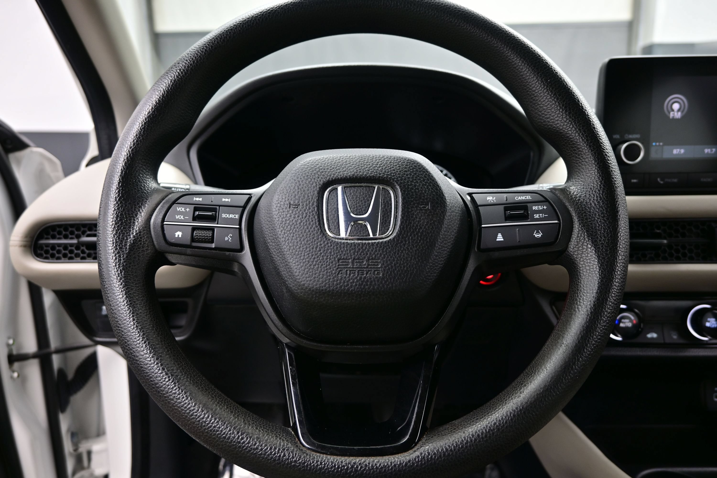 Used 2024 Honda HR-V LX image 23